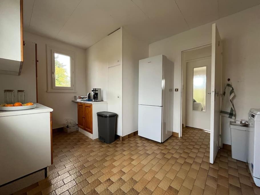 Maisonnette - Jardin Exterieur Champagne-sur-Seine المظهر الخارجي الصورة